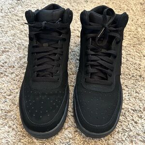 Men’s Nike Court Vision Mid-Sneaker